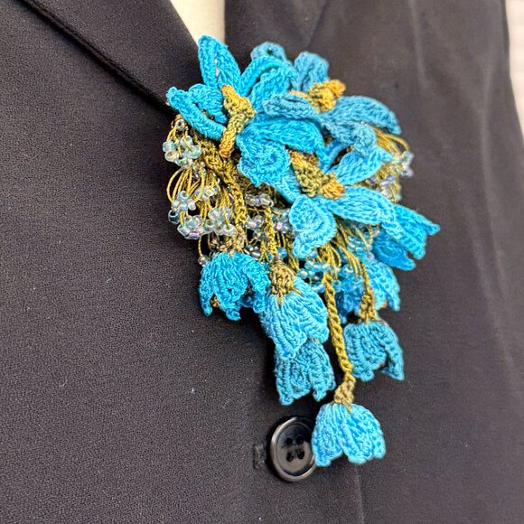 Collectable Traditional Turkish Brooch Oya Blue Needle Lace & Beading - Picture 2 of 8